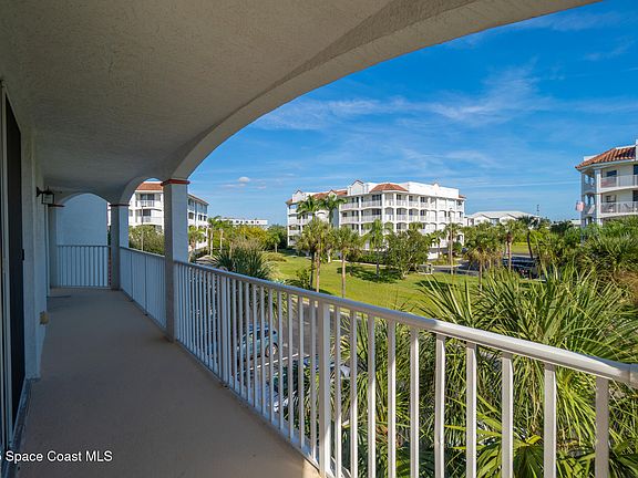 3rd image of 8934 Puerto Del Rio Dr #8304