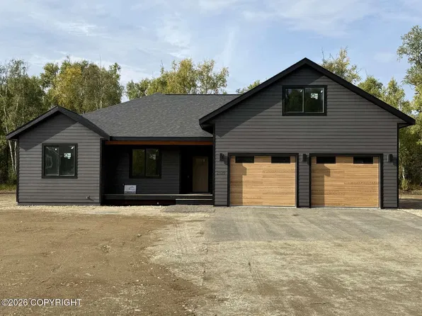 2129 W Sunlight Ln, Wasilla, AK 99654
