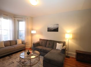 3338 N Kenmore Ave #1, Chicago, IL 60657