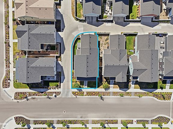 3rd image of 11708 S Silver Pond Dr