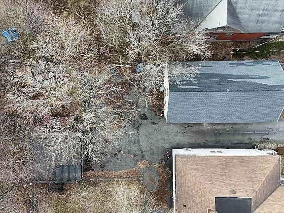 3rd image of 1655 South Ave