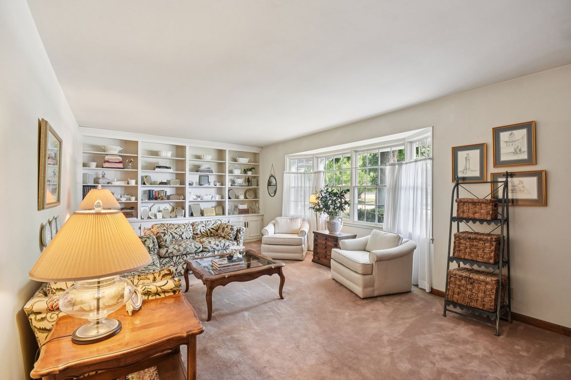 Crabapple Ln-S1607-010.jpg