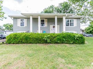 403 Countryside Rd, Junction City, KS 66441