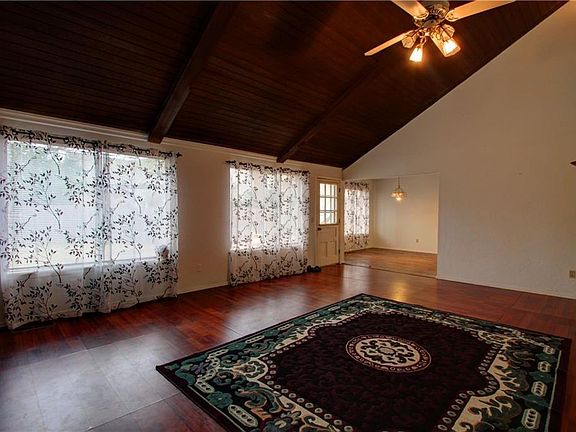 4th image of 1905 Norwich Cir