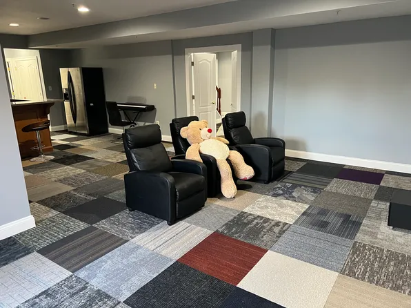 (undisclosed Address), Bowie, MD 20721