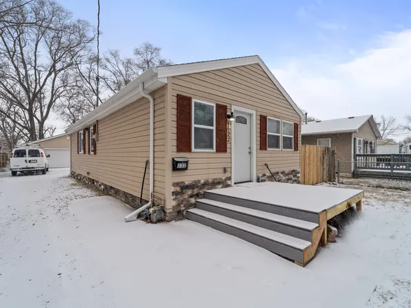 132 SE 33rd St, Des Moines, IA 50317