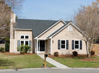 824 Bay Blossom Dr, Wilmington, NC 28411