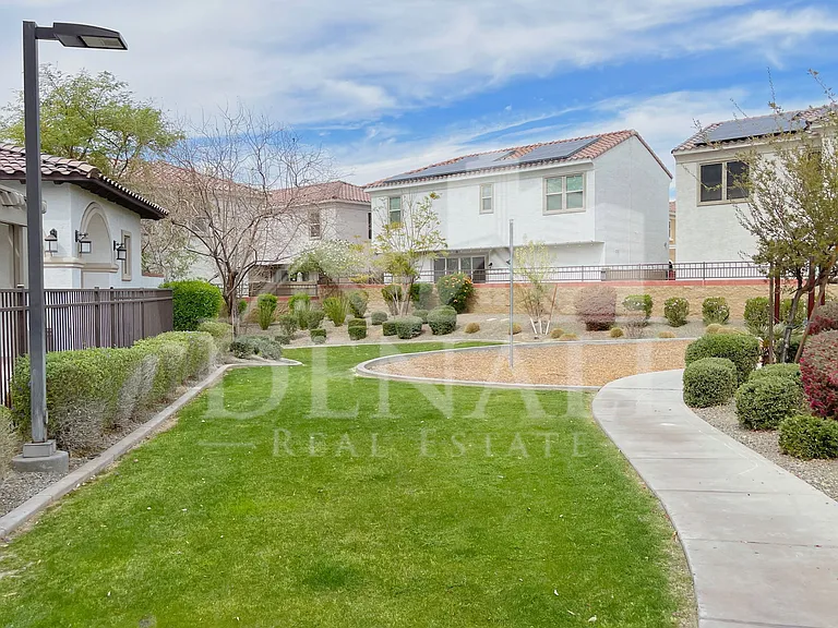 17155 N 9th Pl — Photo 41