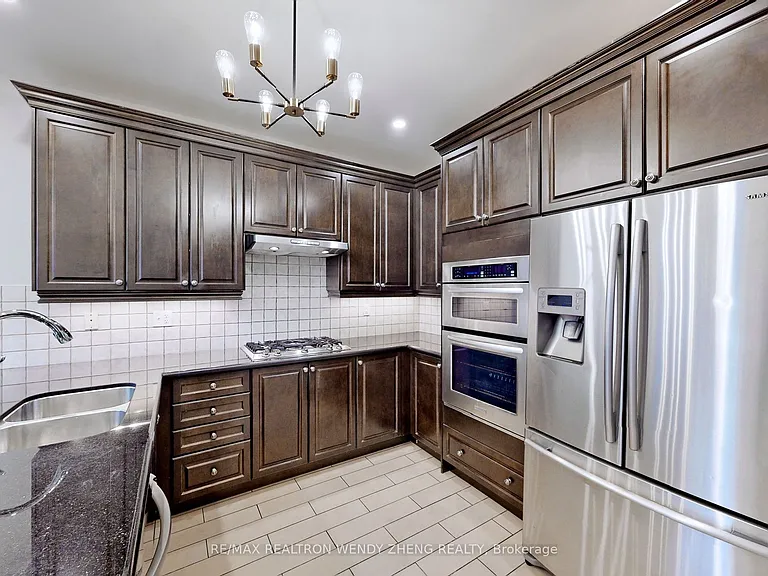 300 Sunny Meadow Blvd #UPPER — Photo 17