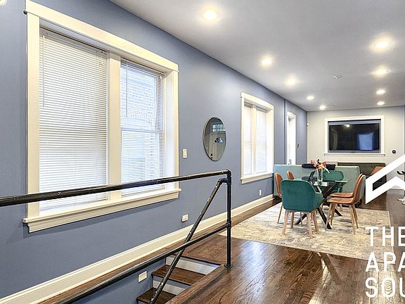 3rd image of 864 N Sacramento Blvd Unit 1