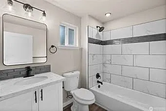 6 bed, 1780 sqft, $3,900 — Photo 1