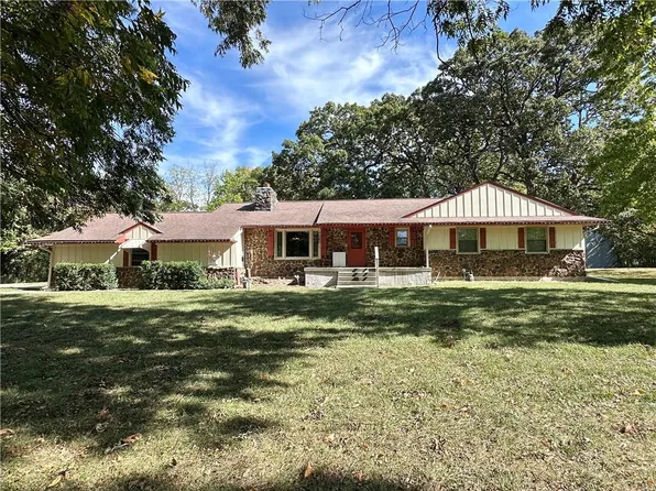 887 NE County Road 1003, Butler, MO 64730