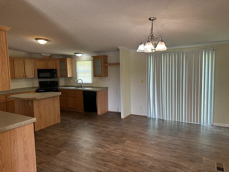 475 Papoose Trl — Photo 2