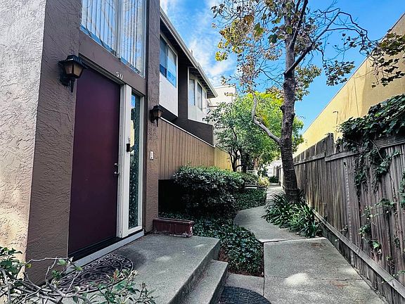 3rd image of 2121 Vale Rd APT 50
