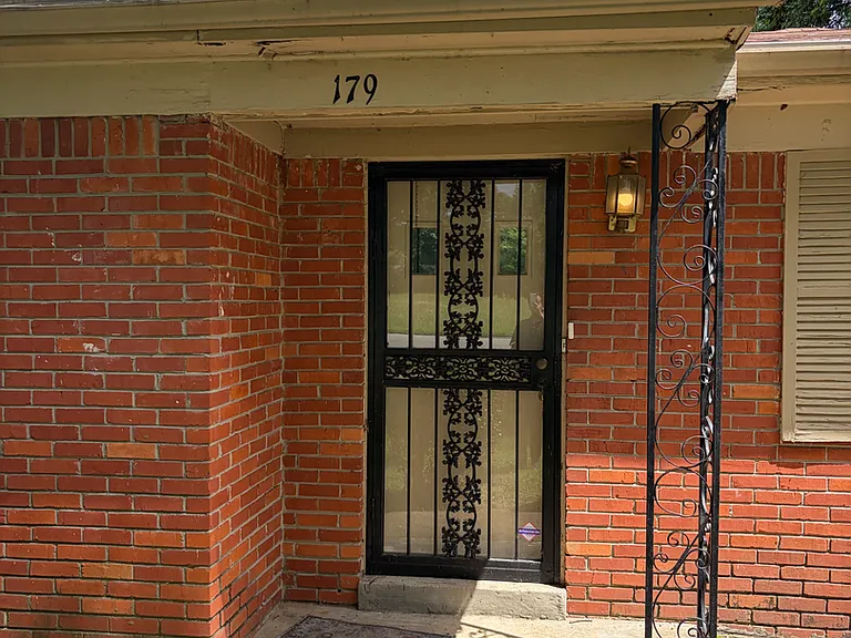 179 Honduras Ave — Photo 1