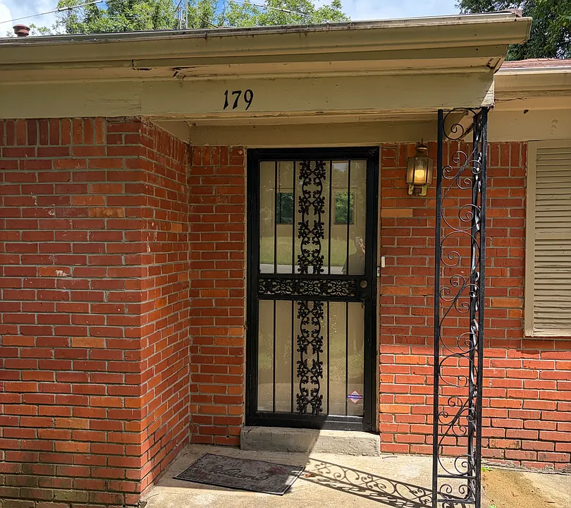 179 Honduras Ave