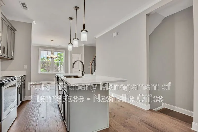 2 bed, 2.5 bath, 1398 sqft, $2,750 — Photo 4