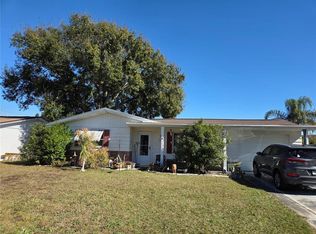 3302 Jamestown Dr, Holiday, FL 34691