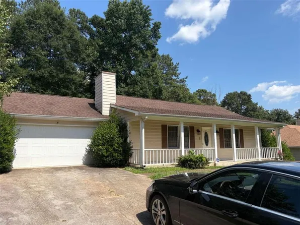 4311 Derbyshire Trce SE, Conyers, GA 30094