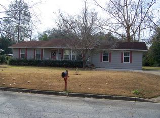 2112 Shadywood Dr, Thomasville, GA 31792
