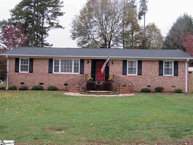 1st image of 115 Richmond Dr