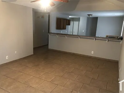 6904 Brooklyn Ave — Photo 9