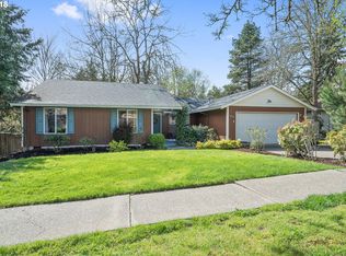 9715 SW New Forest Dr, Beaverton, OR 97008