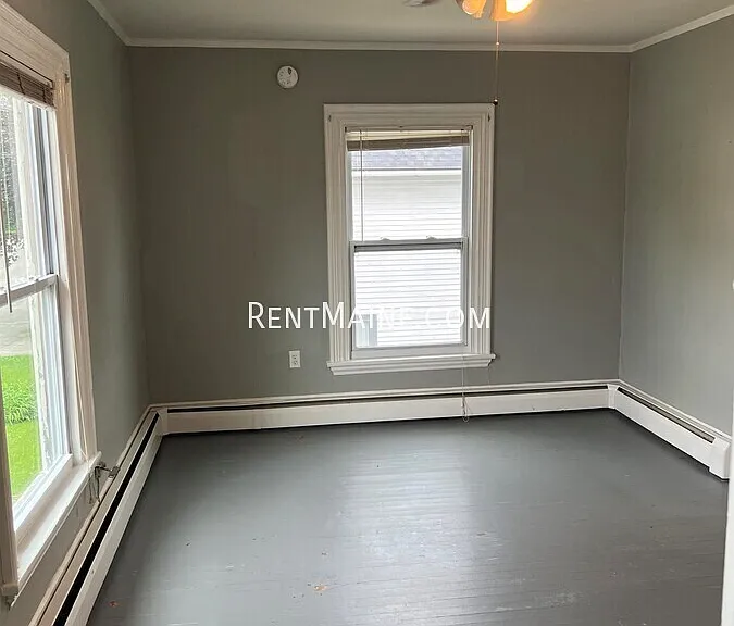232 Center St #3 — Photo 4