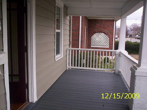 2nd image of 678 Montrose Ave SE