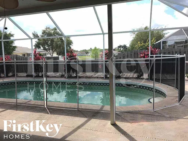 11764 Shirburn Cir — Photo 21