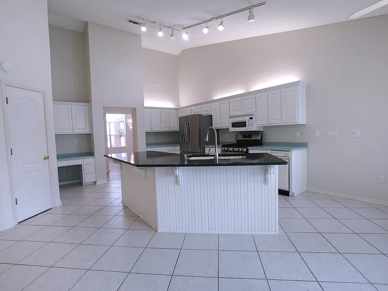 4025 Teal Way — Photo 7
