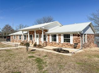 84 W Hilltop Rd, McAlester, OK 74501