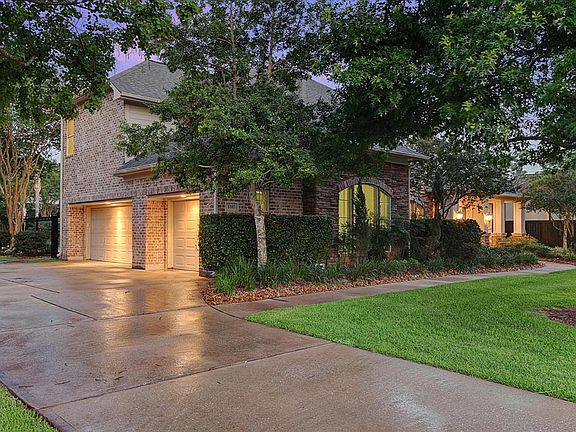 4th image of 1107 Pine Hurst Ct