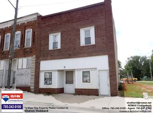 107 W William St, Williamsburg, KS 66095
