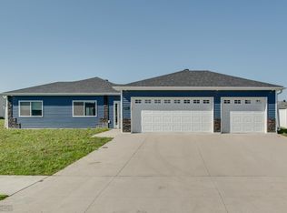 3613 18th St S, Moorhead, MN 56560