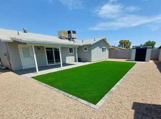 1233 W Manhatton Dr, Tempe, AZ 85282