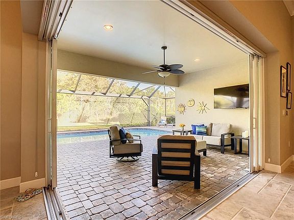 3rd image of 12740 Gladstone Way