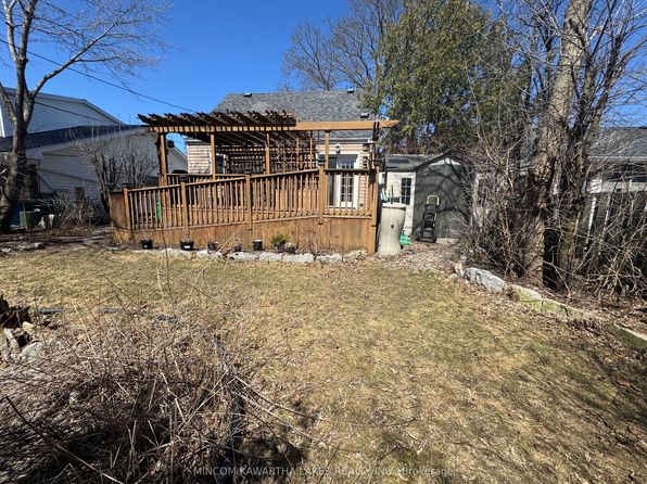 637 Little St, Peterborough, ON K9J 4C4