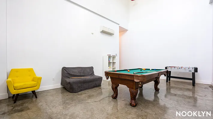 Rented by Nooklyn NYC LLC | media 20