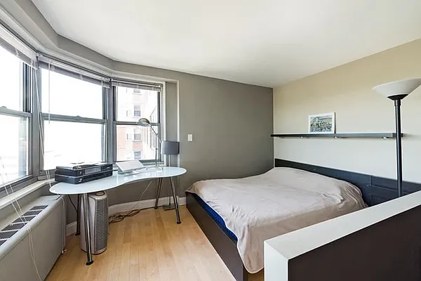 Sold by SBNY RE | media 18