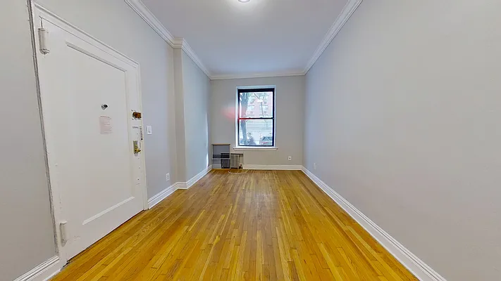 Rented by Compass | media 10