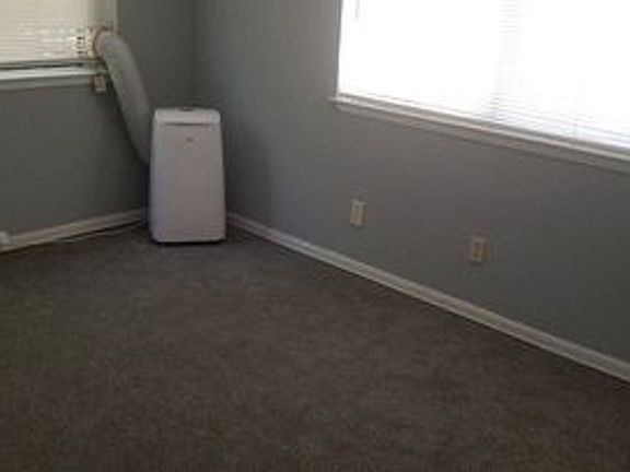 3rd image of 7031 Mills Ln #A