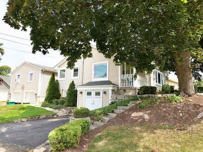 100 E Grand Ave, Fox Lake, IL, 60020