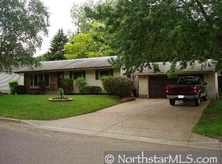 2869 Frederick St, Saint Paul, MN 55109