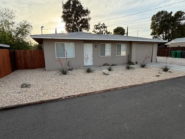 180 E Barbour St APT C, Banning, CA 92220