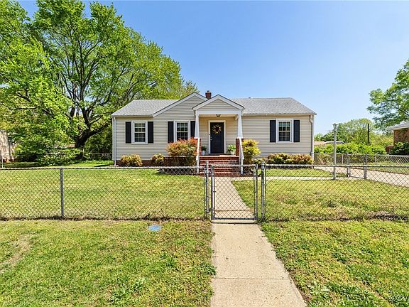 2nd image of 647 Effingham Dr