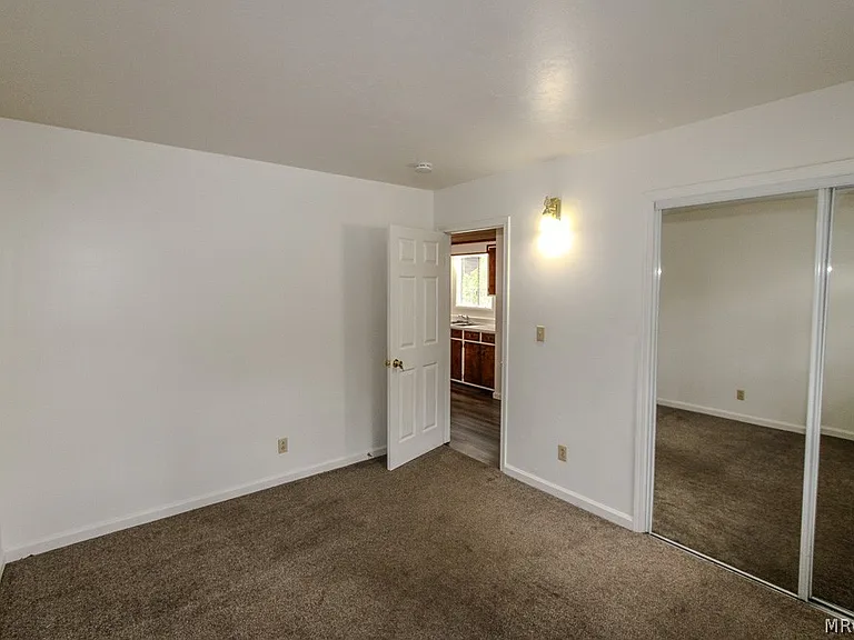 518 Orange Ave — Photo 17