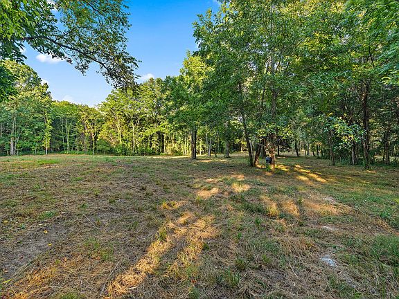 5th image of 2821 Double Branch Rd