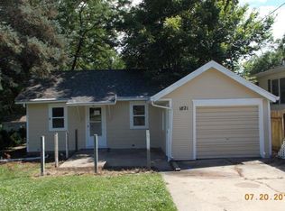 1821 Wilson Ave SW, Cedar Rapids, IA 52404