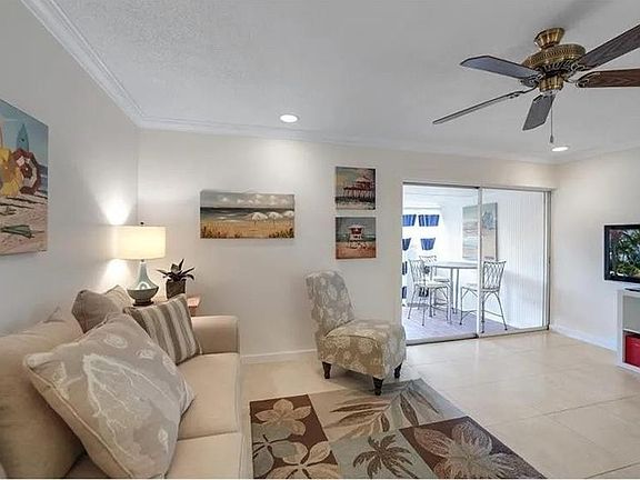 5th image of 2782 Woodgate Ln APT 12